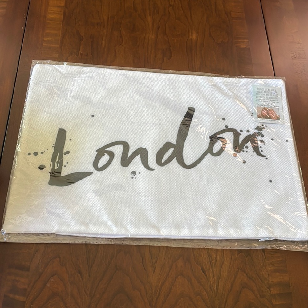 Eclectic fun decorative throw pillow cover London 17” x 11.5”